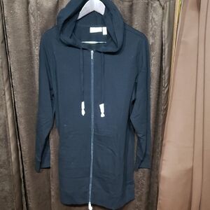 D&CO Active Women's Black Zip-Up Hoodie